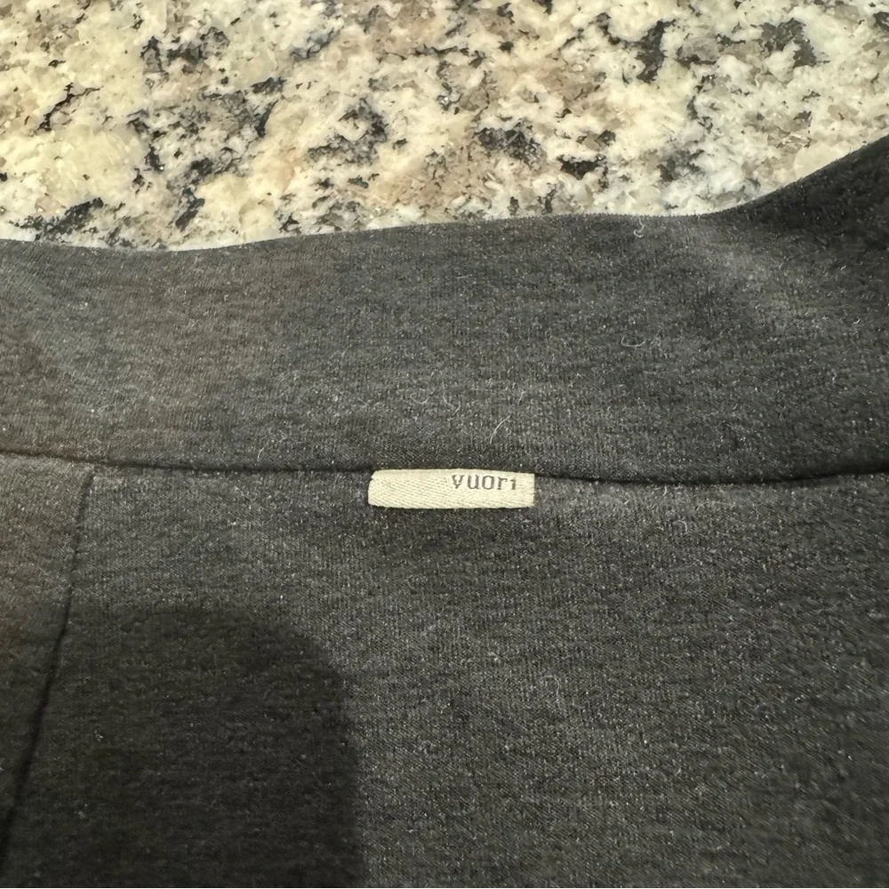 Vuori Elevation Trouser - Black Heather - Picture 7 of 9